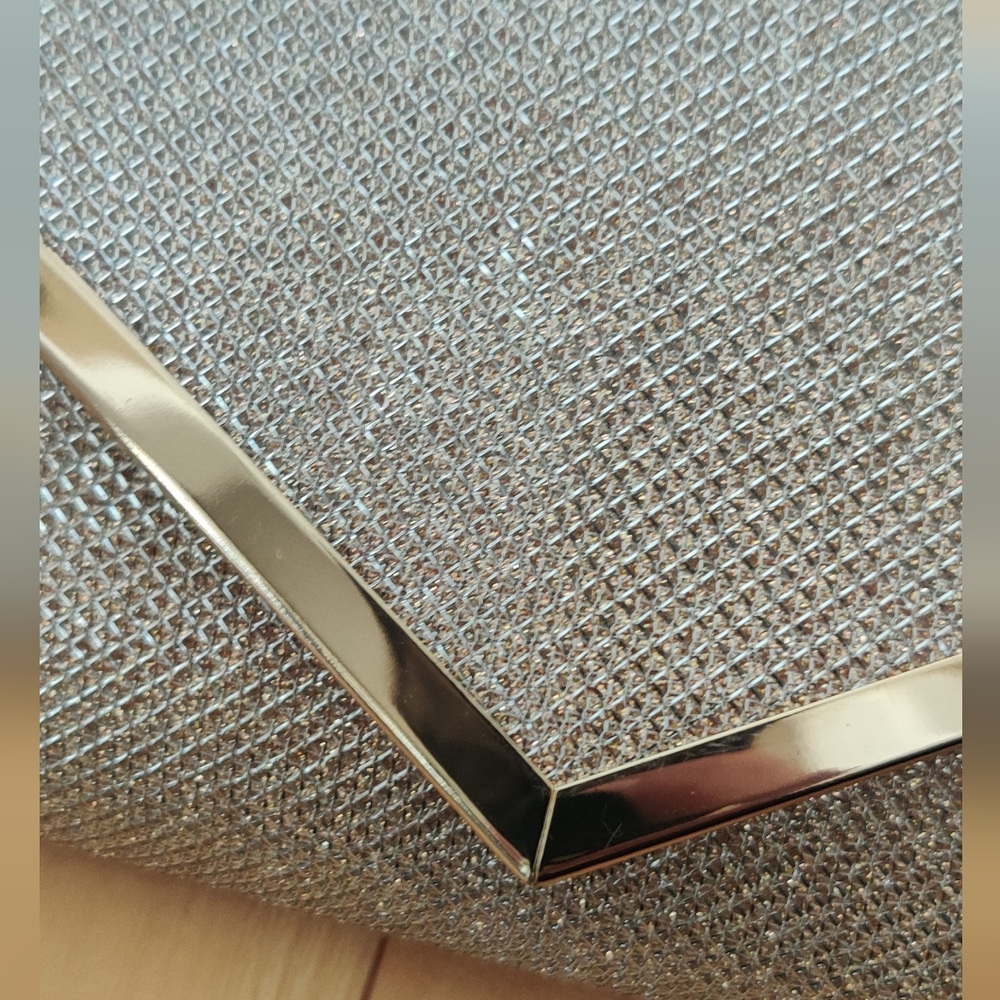 Gold clutch